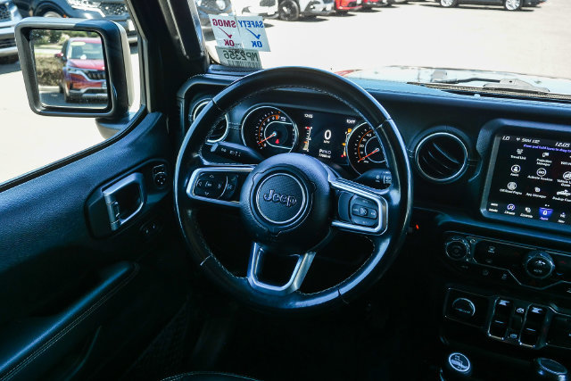 Used 2020 Jeep Gladiator Overland w/ Popular Equipment Package AWD/4WD image 16