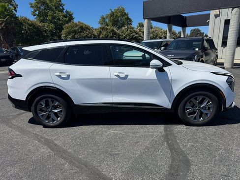 Certified 2024 Kia Sportage SX image 6