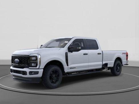 New 2026 Ford F350 4x4 Crew Cab Super Duty image 1