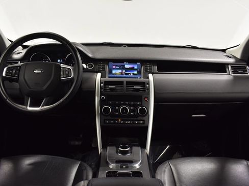 Used 2019 Land Rover Discovery Sport HSE image 13