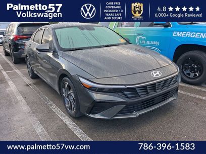 Used 2024 Hyundai Elantra SEL w/ Convenience Package