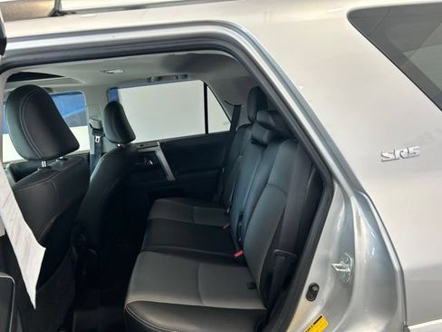 Used 2021 Toyota 4Runner SR5 Premium w/ Moonroof Package AWD/4WD image 16