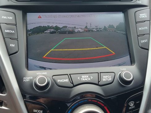 Used 2015 Hyundai Veloster w/ Option Group 03 image 21