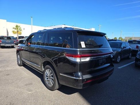 Used 2024 Lincoln Navigator L 4WD image 3