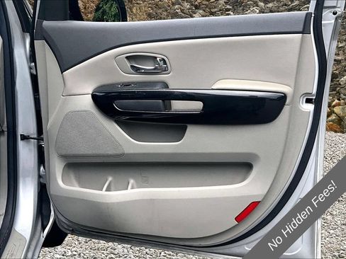 Used 2018 Kia Sedona EX FWD image 21