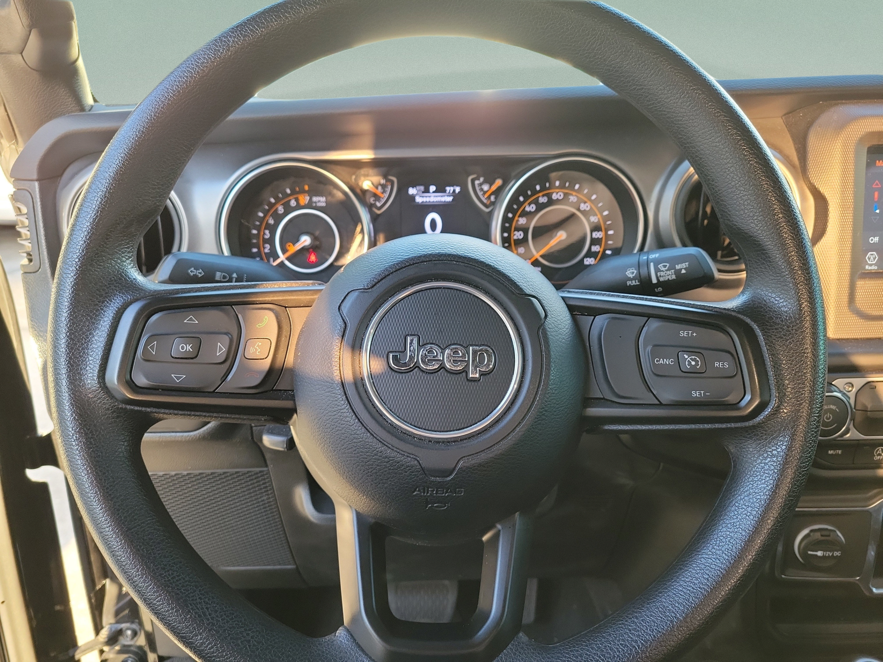 Certified 2023 Jeep Gladiator Sport AWD/4WD image 19