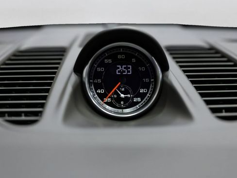 Used 2019 Porsche 911 Turbo AWD/4WD image 45