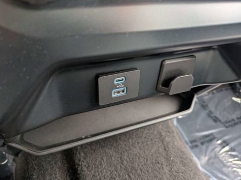 Used 2022 Ford F150 XLT RWD image 16