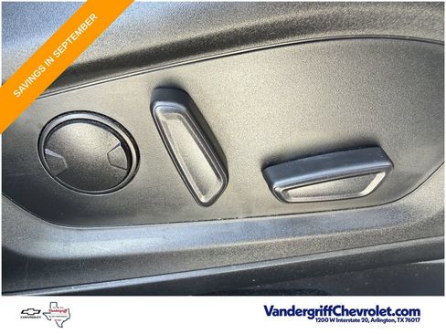 Used 2022 Ford Explorer Limited w/ Equipment Group 301A RWD image 26