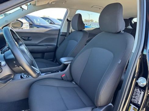 Used 2025 Hyundai Kona SEL AWD/4WD image 14