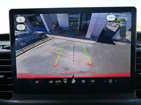Used 2024 Ford E-Transit 148 High Roof Extended RWD image 17