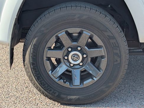 Used 2021 Toyota 4Runner Trail Special Edition image 10