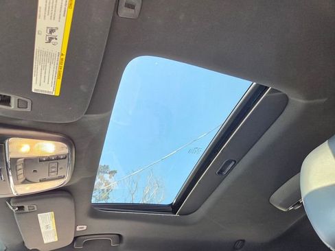 Used 2017 Dodge Durango R/T image 22