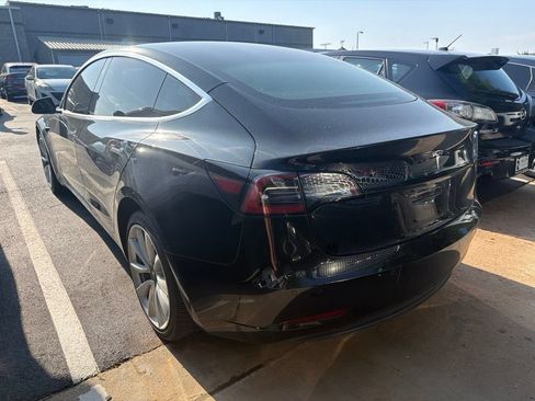 Used 2018 Tesla Model 3 Long Range AWD/4WD image 7