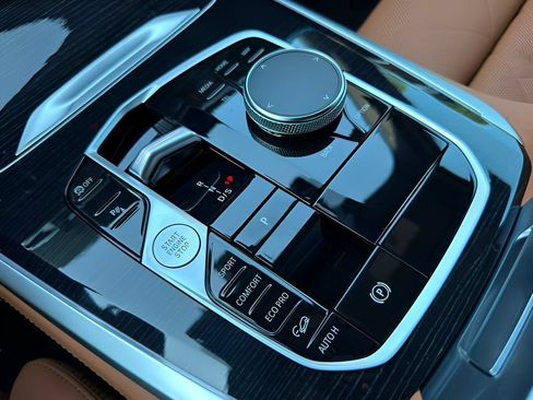New 2026 BMW X5 xDrive40i AWD/4WD image 19