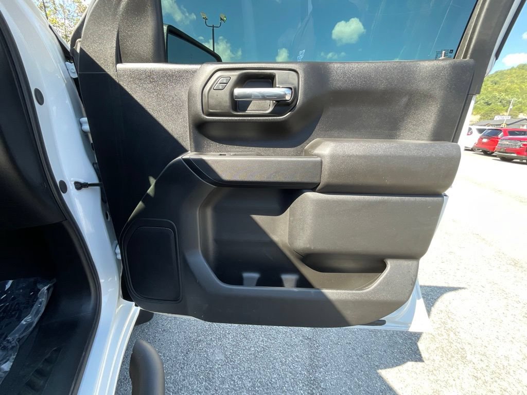 Used 2024 Chevrolet Silverado 1500 Custom w/ LPO, Dark Essentials Package AWD/4WD image 21