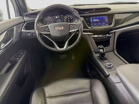 Used 2023 Cadillac XT6 Premium Luxury image 27