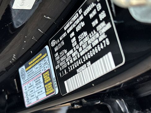 Used 2016 Kia Optima EX w/ Premium Package FWD image 26