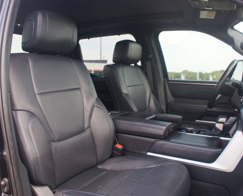 Used 2022 Toyota Tundra Platinum w/ Advanced Package AWD/4WD image 24