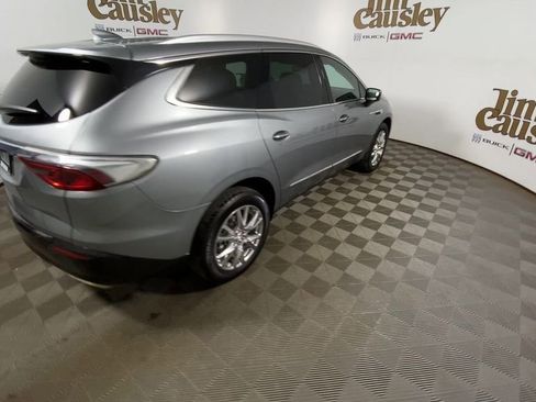 Used 2023 Buick Enclave Essence w/ Experience Buick Package image 8
