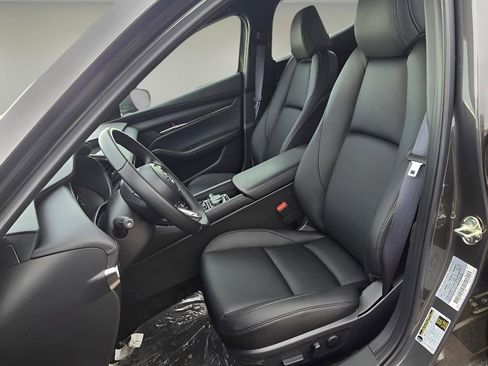 Used 2025 MAZDA MAZDA3 s image 13