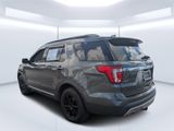 Used 2017 Ford Explorer XLT image 5