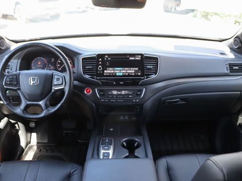 Used 2025 Honda Ridgeline TrailSport image 26