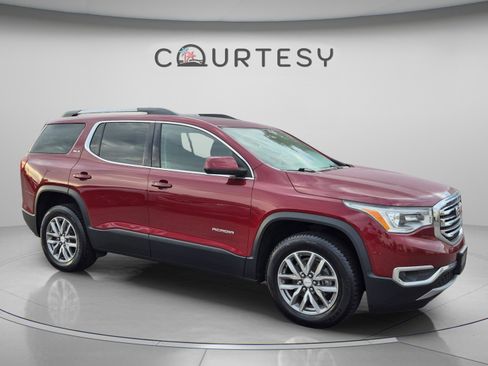 Used 2017 GMC Acadia SLE w/ Driver Alert Package I FWD image 7
