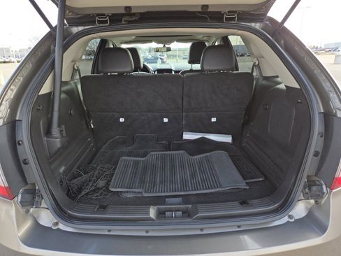 Used 2012 Ford Edge Limited image 17