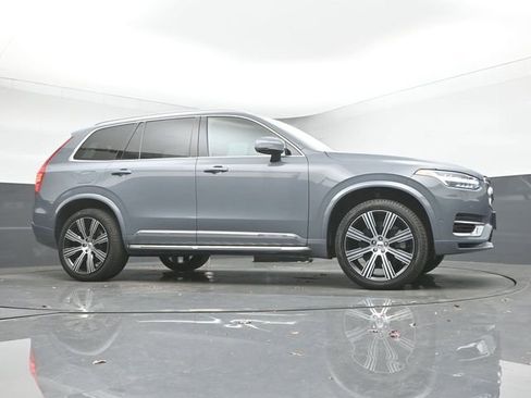 Used 2023 Volvo XC90 T8 Plus image 37