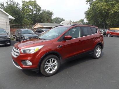 Used 2018 Ford Escape SE w/ SE Sync 3 Package