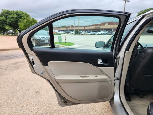 Used 2008 Mercury Milan Premier FWD image 11