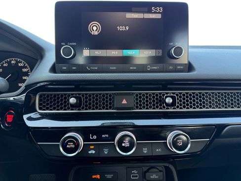 Used 2024 Honda Civic LX image 12