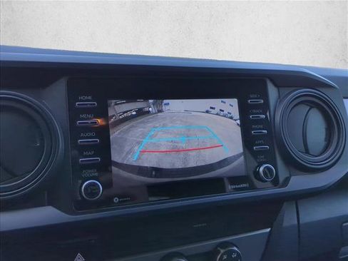 Used 2022 Toyota Tacoma SR w/ SR Convenience Package image 12