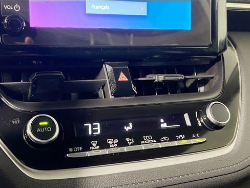 Used 2024 Toyota Corolla Cross LE image 27