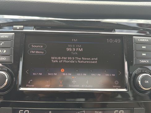 Used 2019 Nissan Rogue SV FWD image 39