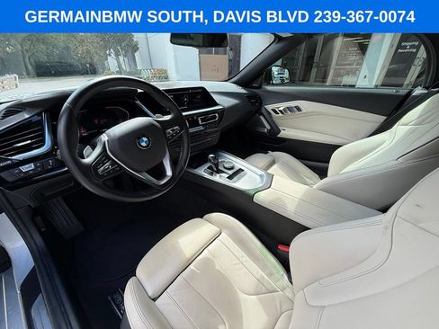 Used 2021 BMW Z4 sDrive30i w/ Executive Package RWD image 17