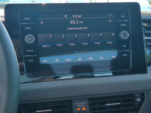 New 2025 Volkswagen Jetta SE image 13