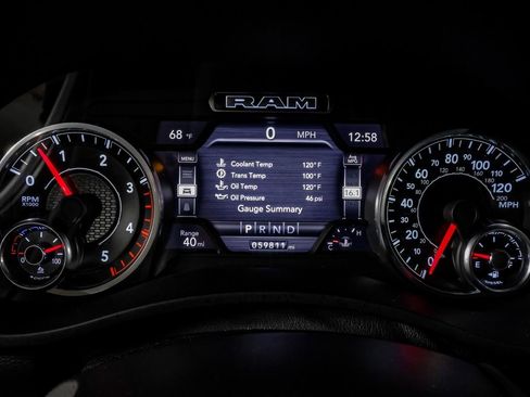 Used 2022 RAM 2500 Laramie w/ Night Edition AWD/4WD image 19