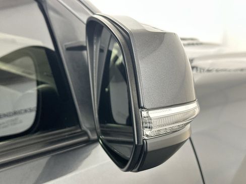 Used 2023 Toyota Tacoma TRD Sport image 10