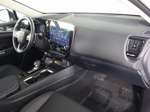 Certified 2026 Lexus NX 350h AWD w/ Accessory Package (2T) image 9