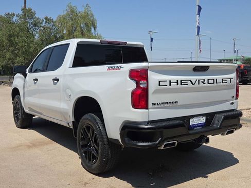 Used 2023 Chevrolet Silverado 1500 LT Trail Boss w/ Convenience Package II AWD/4WD image 6