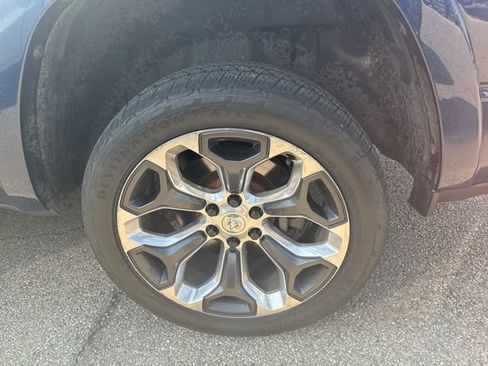 Used 2020 RAM 1500 Limited AWD/4WD image 11