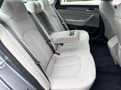 Used 2018 Hyundai Sonata SEL FWD image 23