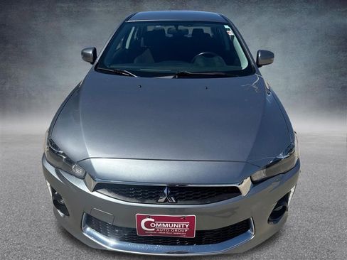 Used 2017 Mitsubishi Lancer ES image 9