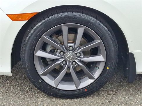 Used 2019 Honda Civic EX image 8