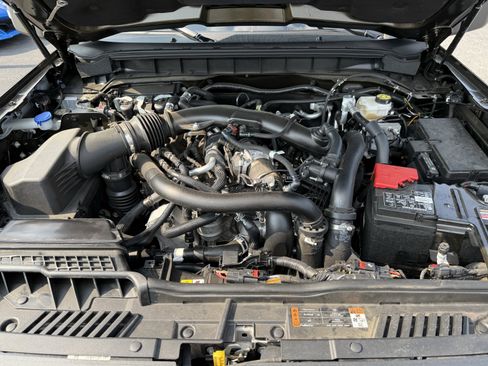 Used 2025 Ford Bronco Raptor AWD/4WD image 33