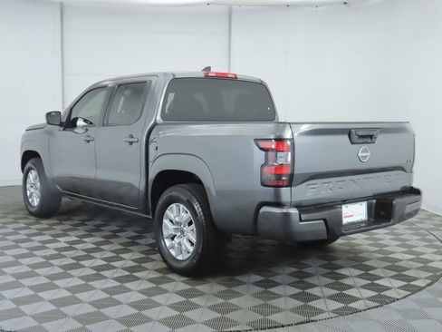 Used 2022 Nissan Frontier SV image 7