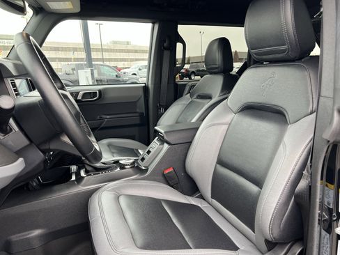 Used 2024 Ford Bronco Big Bend image 13