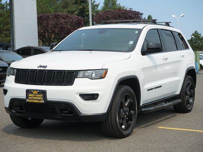 Used 2019 Jeep Grand Cherokee Laredo